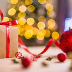 5 Ways Your Business Can Give Back During the Holidays